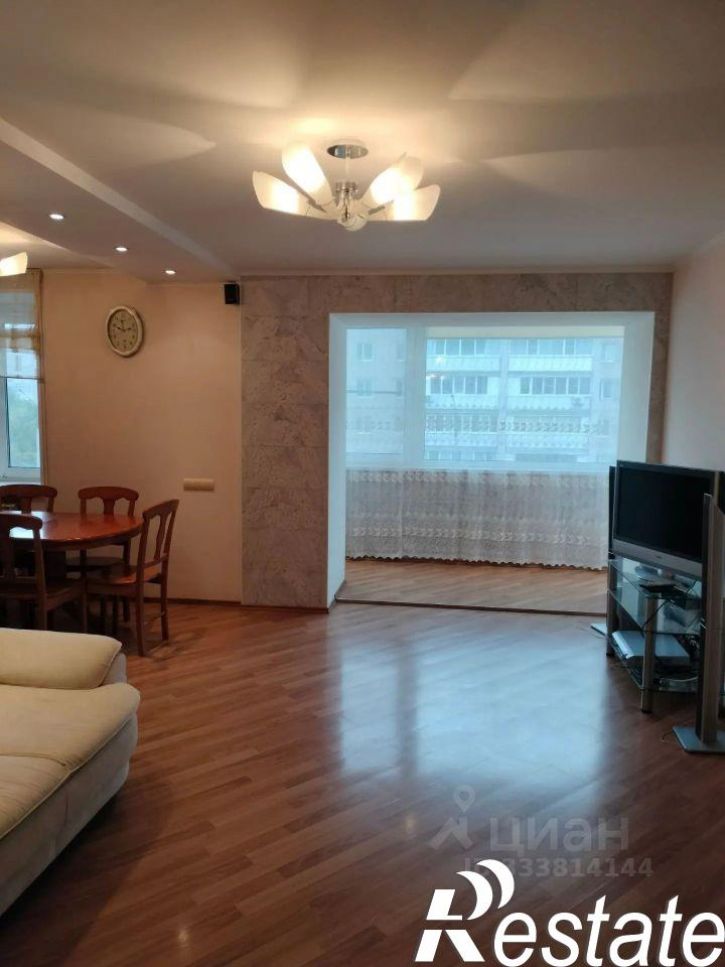 3-комн квартира улица Петрищева, 27В,  д. 27В