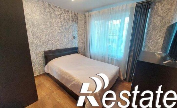 3-комн квартира улица Бутлерова, 36,  д. 36