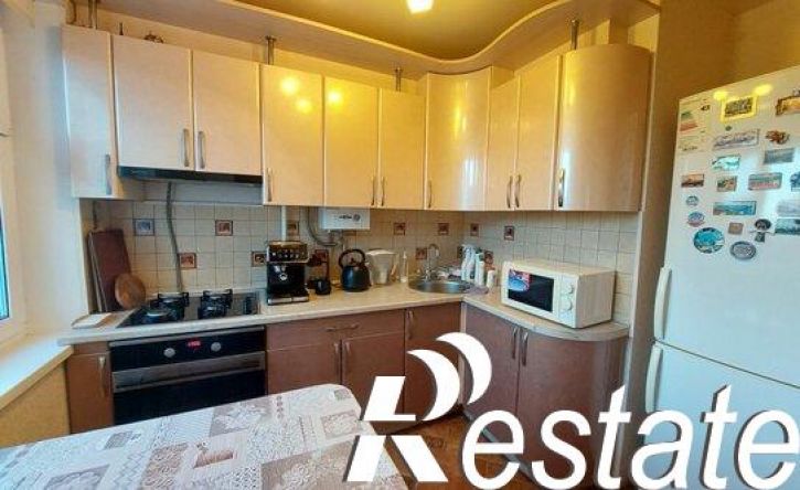 3-комн квартира улица Бутлерова, 36,  д. 36