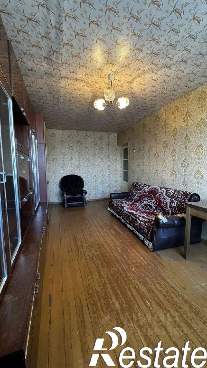 2-комн квартира улица Черняховского, 33,  д. 33
