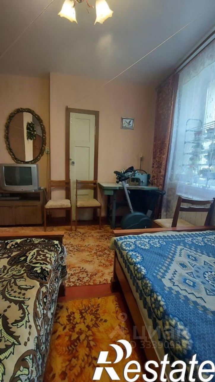 3-комн квартира улица Суворова, 33,  д. 33