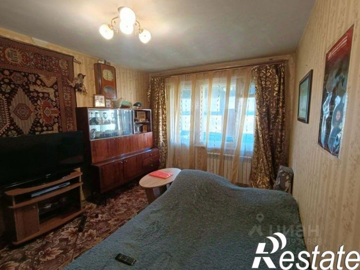 2-комн квартира улица Петрищева, 27Б,  д. 27Б