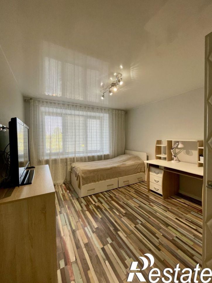 3-комн квартира Пирогова ул, 31А