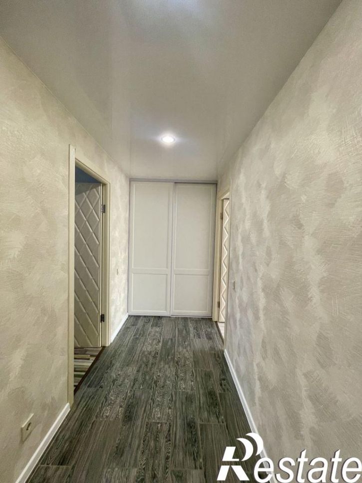 3-комн квартира Пирогова ул, 31А