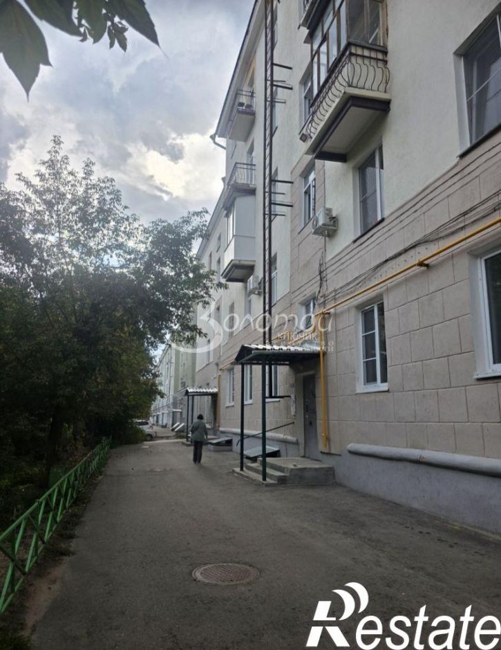 3-комн квартира Дзержинского пр-кт, 6