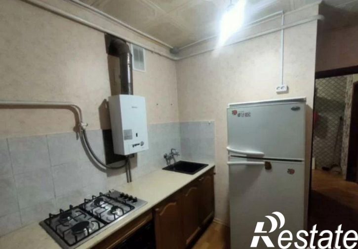 1-комн квартира Новомосковская ул, 16