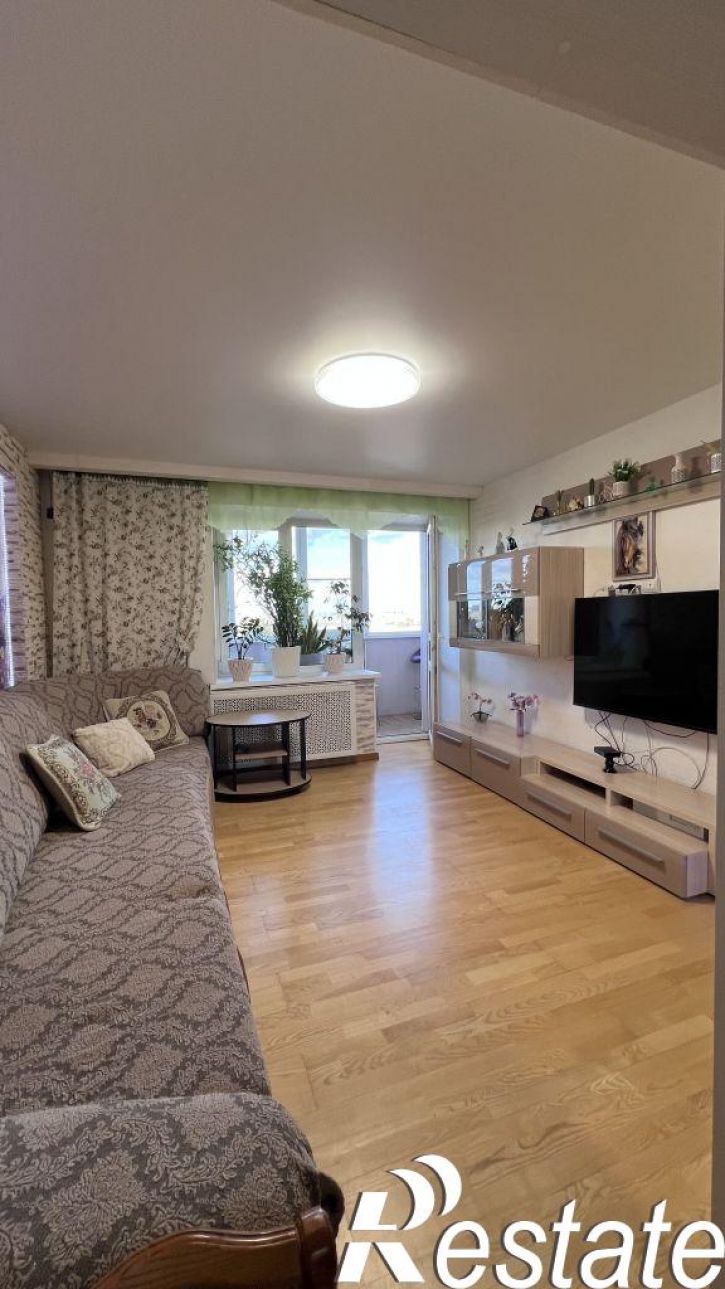 3-комн квартира Попова ул, 36