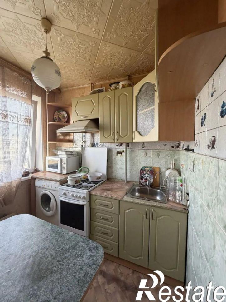 3-комн квартира Галкина ул, 11 а