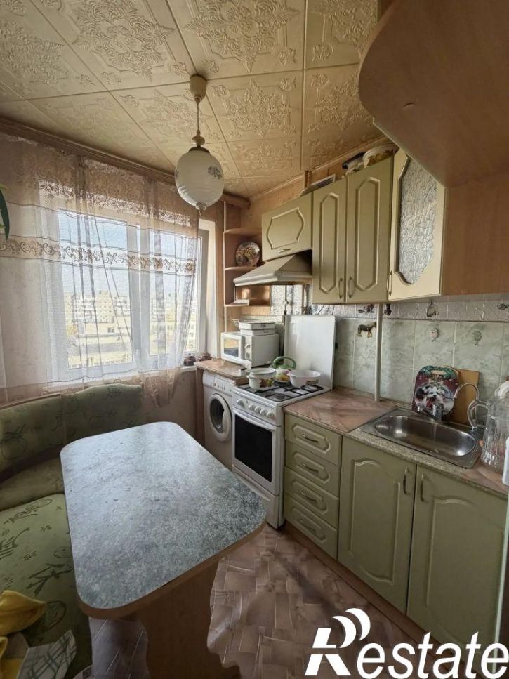 3-комн квартира Галкина ул, 11 а