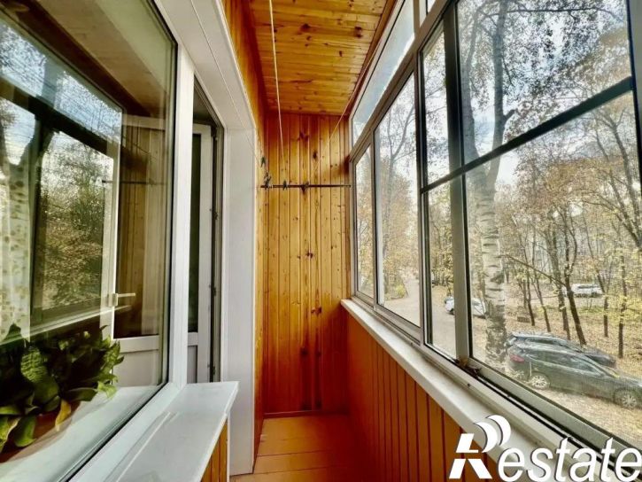 3-комн квартира Сухаренко ул, 5