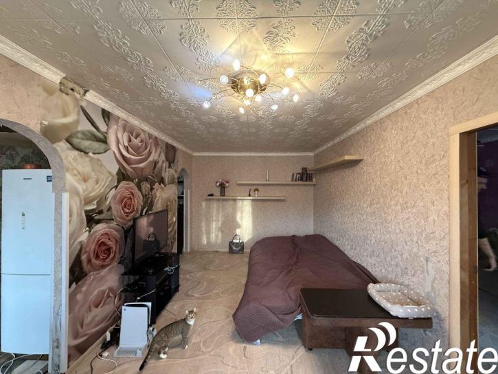 2-комн квартира Гайдара ул, 73