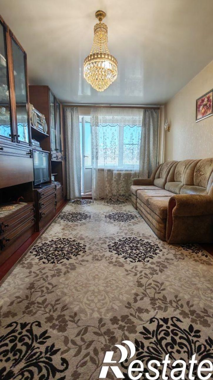 2-комн квартира Островского ул, 4 а