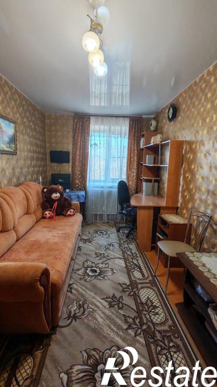 2-комн квартира Островского ул, 4 а