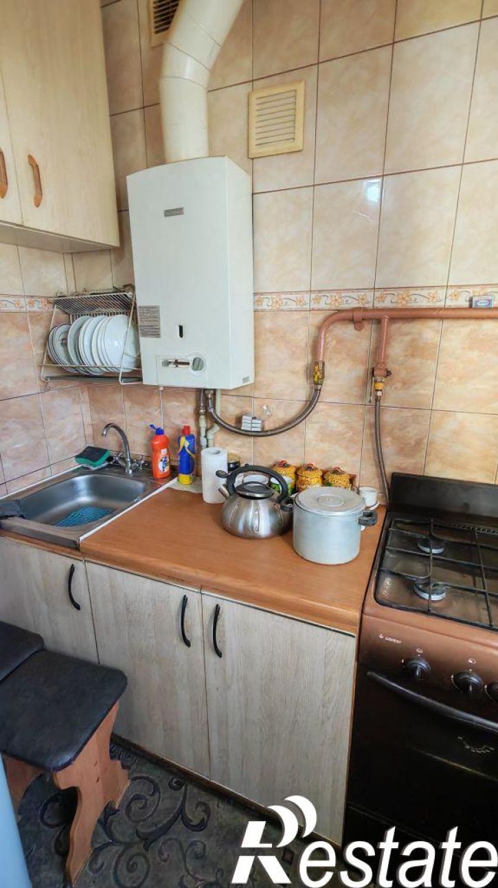 2-комн квартира Островского ул, 4 а